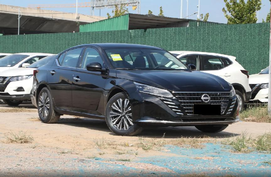 經典日系家用車,軸距超2米8,油耗6.41L,優惠后不到13萬起