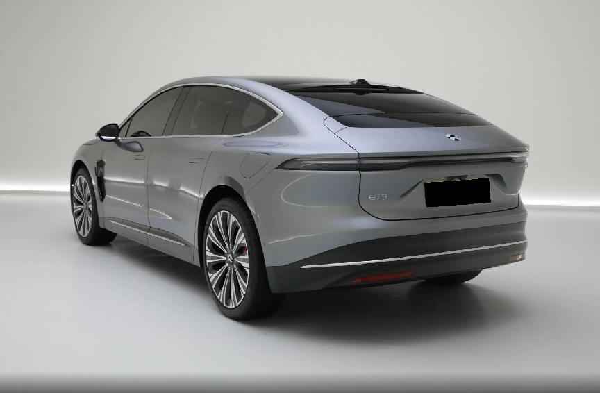 向百萬級豪車市場份額發起挑戰,蔚來ET9預售價80萬,能成嗎?