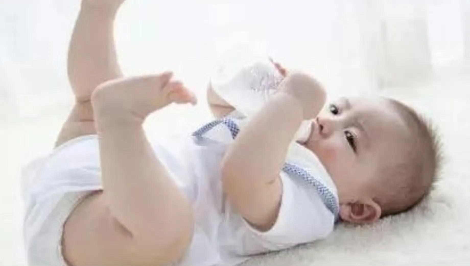 金龜子女兒因孩子斷奶崩潰大哭
