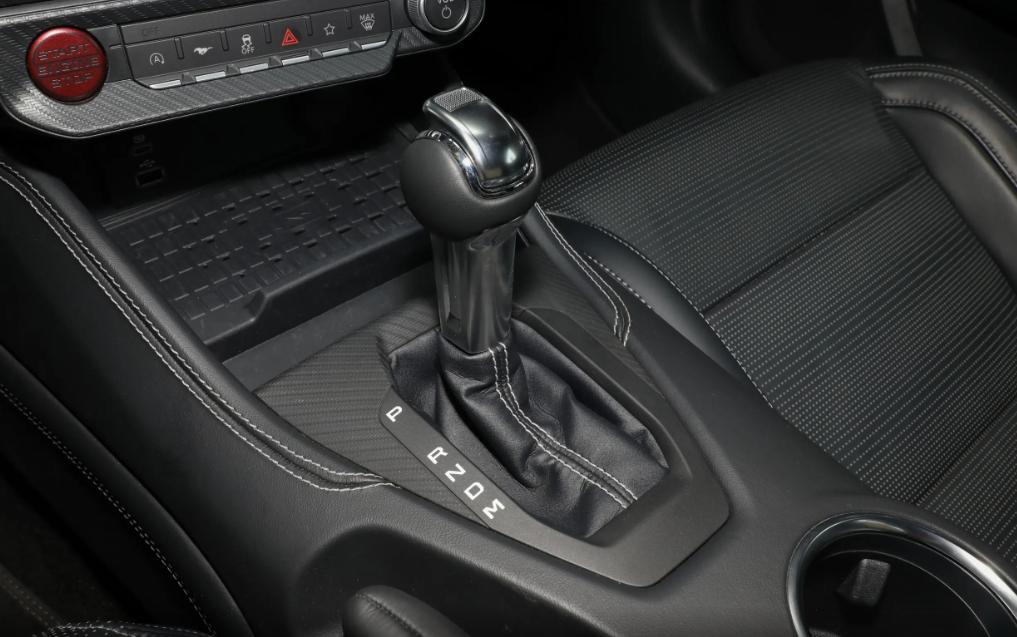 想買跑車,不妨看看福特Mustang,配2.3T引擎,售價僅為38.98萬