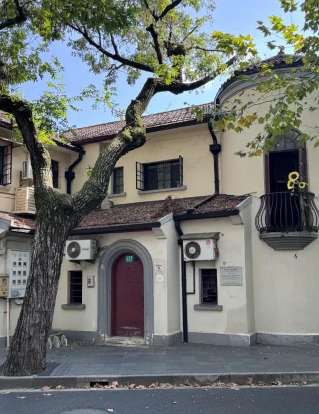 樓市迎來(lái)新一輪“利空”,北上廣一線(xiàn)城市的房?jī)r(jià),都進(jìn)一步下跌!