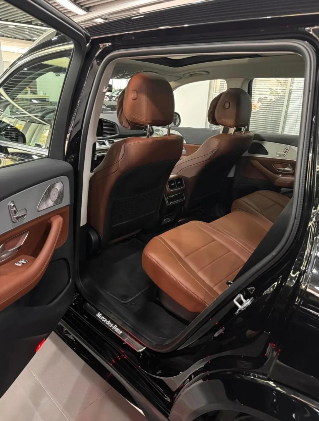 奔馳GLS450憑什么成為“大哥座駕”?揭秘它的三大王者氣質!