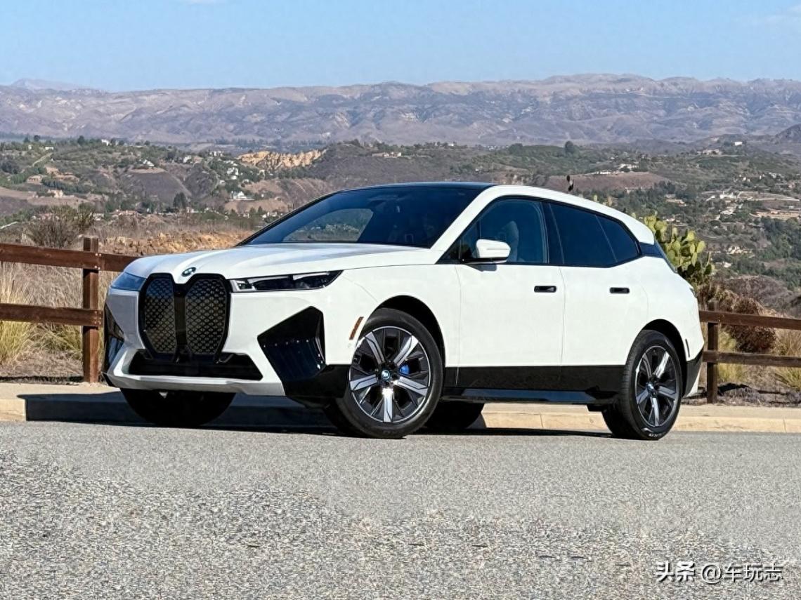 2025款寶馬iX車型評測:獨一無二的設計理念