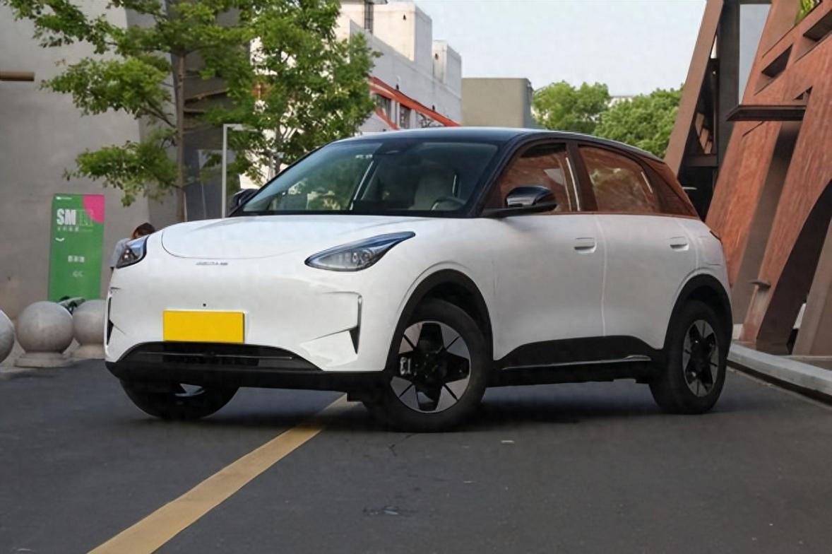 1月國產(chǎn)轎車銷量榜揭秘!秦PLUS DM-i僅第14,吉利星愿成“新王”