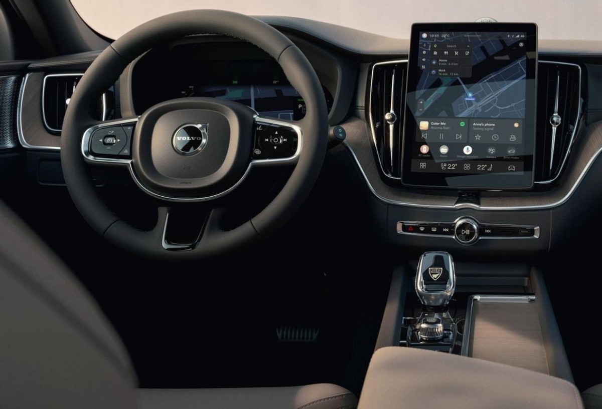 2026款沃爾沃XC60,正品B&W音響,英特爾芯片換高通驍龍