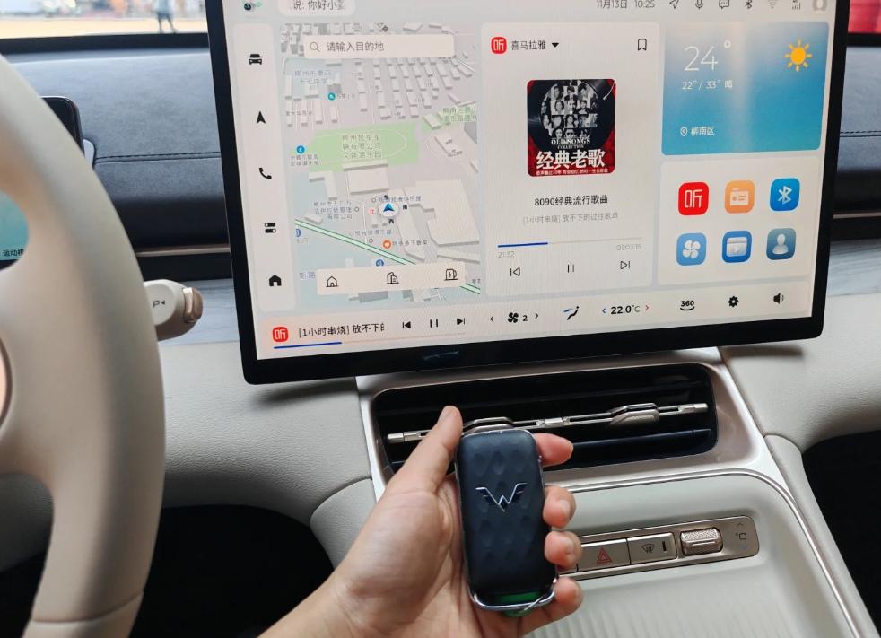 五菱星光S車主分享用車日常,綜藝?yán)锏耐钭{,帶娃能有多香?