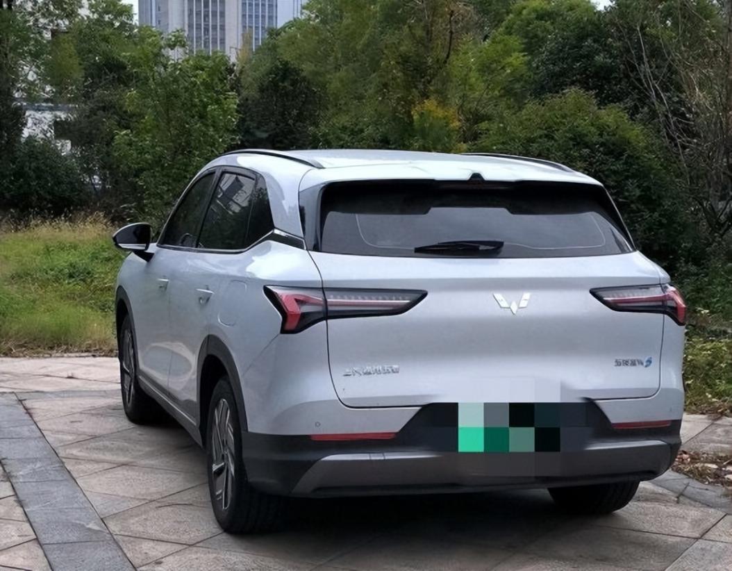 從綜藝種草到試駕心動(dòng):五菱星光S 的魅力之旅