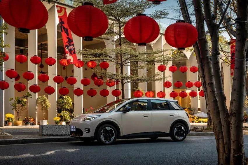 6萬多的車開出30萬體驗?埃安UT真做到了