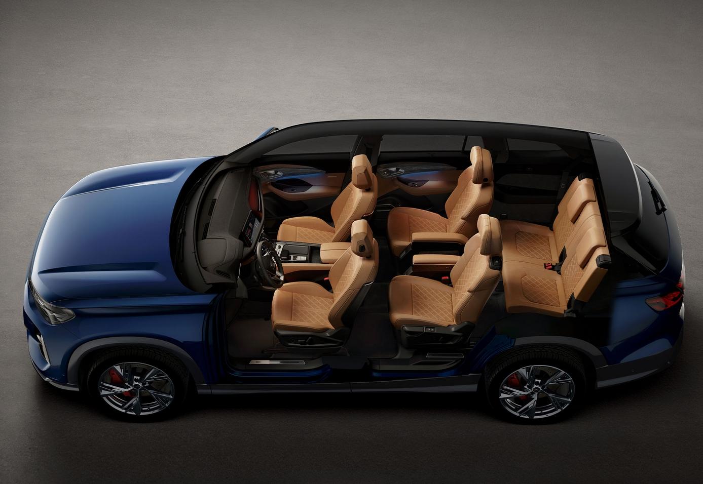 奧迪 Q6 觀云與 某奔:豪華 SUV 的實(shí)力較量