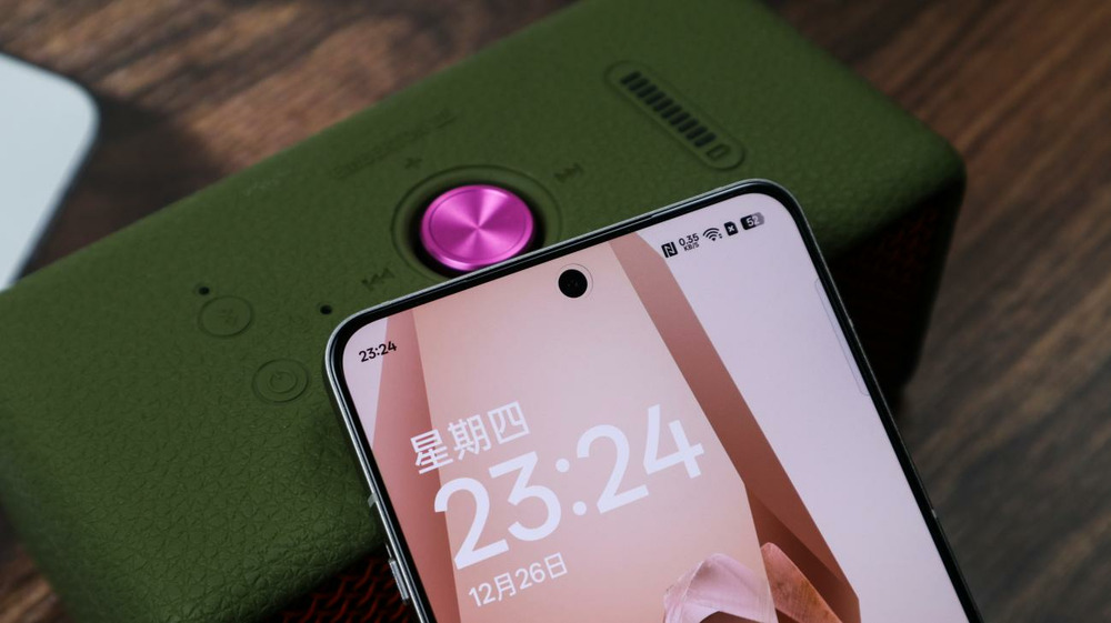 風馳游戲內核加持,游戲性能新王:一加Ace 5評測