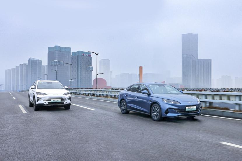比Y迪海洋網全系智駕車型南京上市,“天神之眼”高階智駕實測