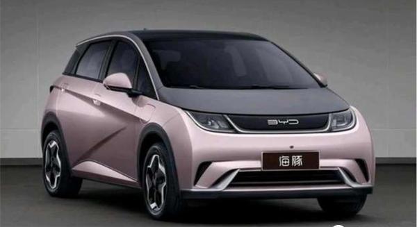 2025款比YA迪海豚:10萬級城市通勤電車,智駕長續航,性價比之王