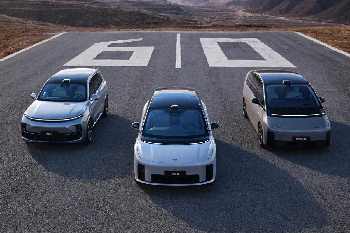 全新理想i8曝光,充電10分鐘續航400km,軸距達3米1,值得期待?