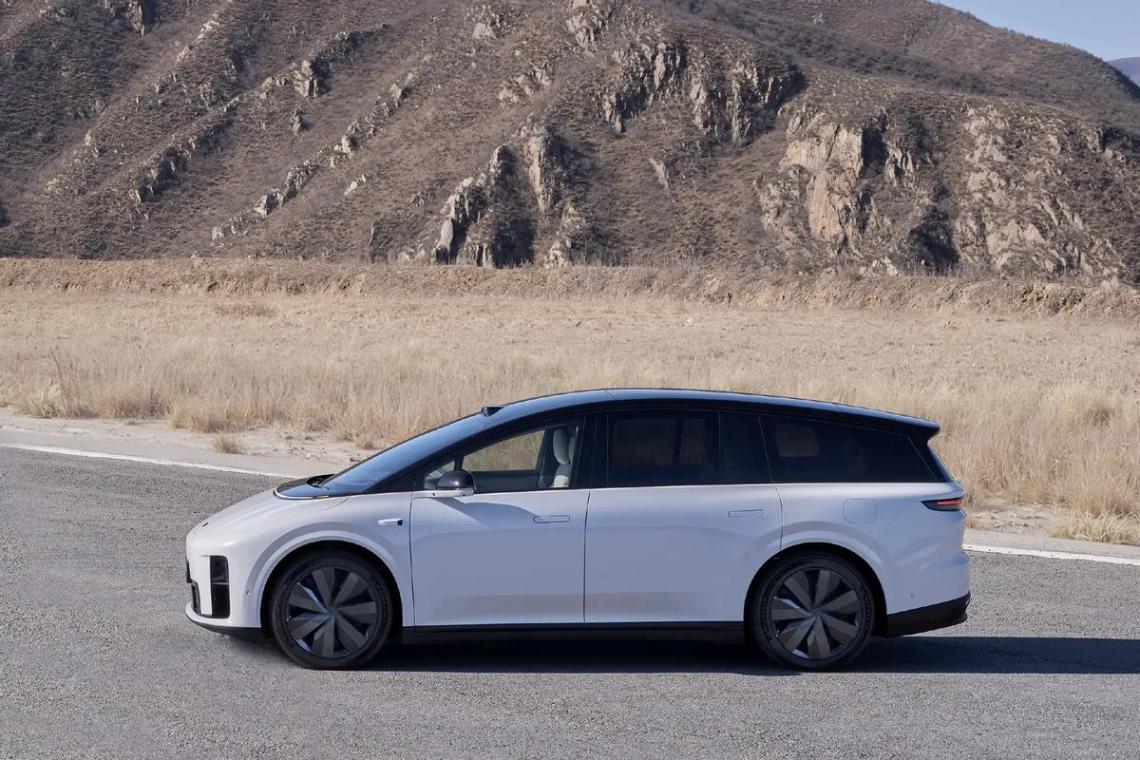 全新理想i8曝光,充電10分鐘續航400km,軸距達3米1,值得期待?