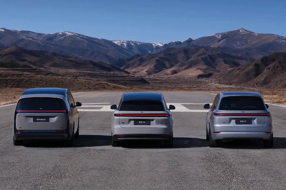 全新理想i8曝光,充電10分鐘續航400km,軸距達3米1,值得期待?