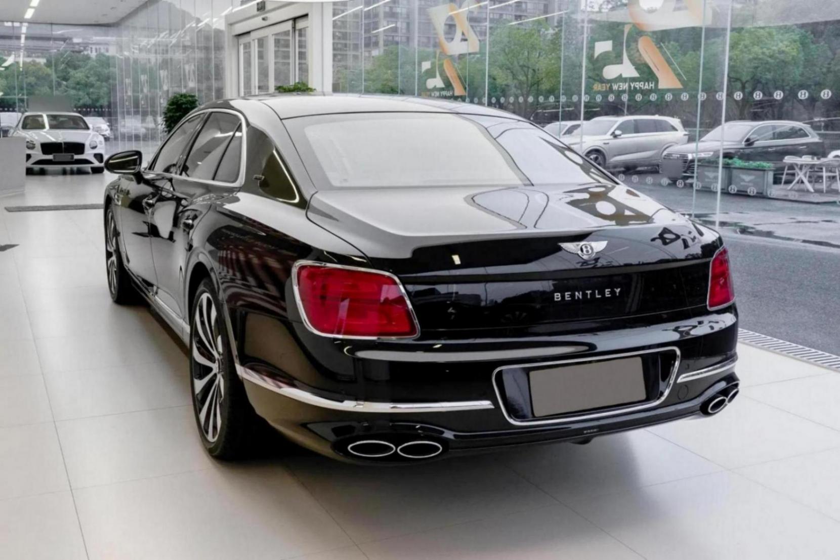 售價458萬元,賓利飛馳4.0T V8 江山特別版上市!產品力如何?