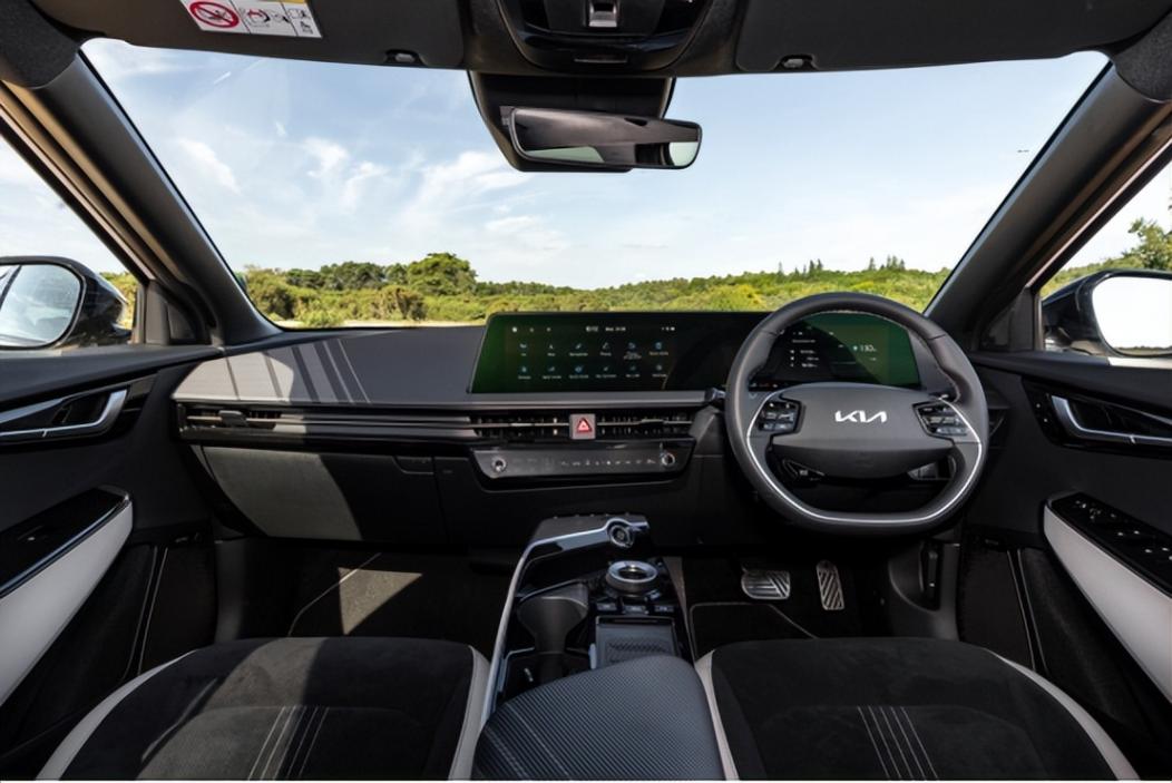 2025 款起YA EV6 全面解析!能否稱霸電動 SUV 市場?
