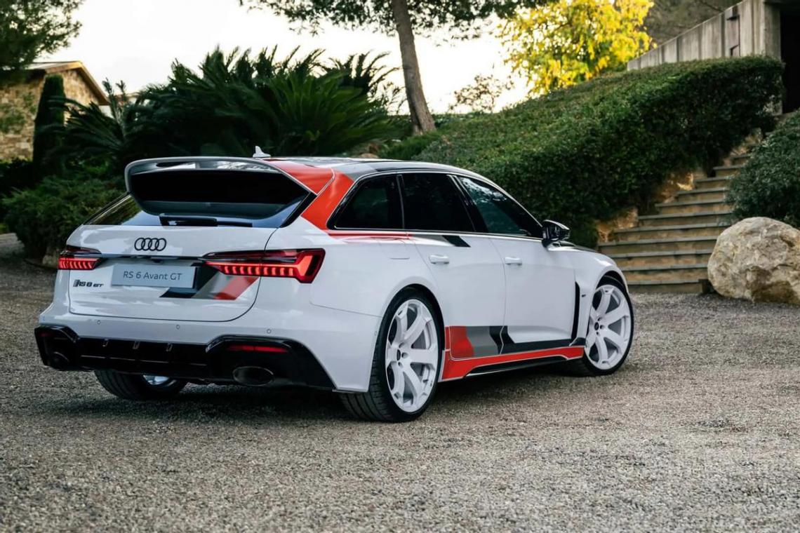 【新車】高性能豪華座駕 奧迪RS6 Avant GT
