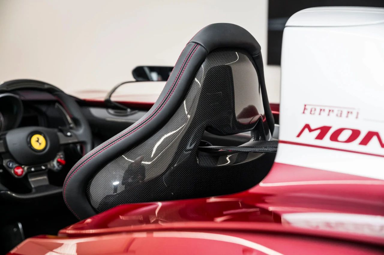 行駛140公里的單座法拉利Monza SP1賠本大甩賣!