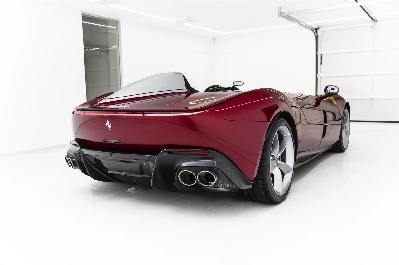 行駛140公里的單座法拉利Monza SP1賠本大甩賣!