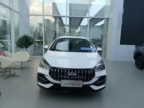 標配倒車雷達+自動剎車,奇瑞2024款艾瑞澤5
