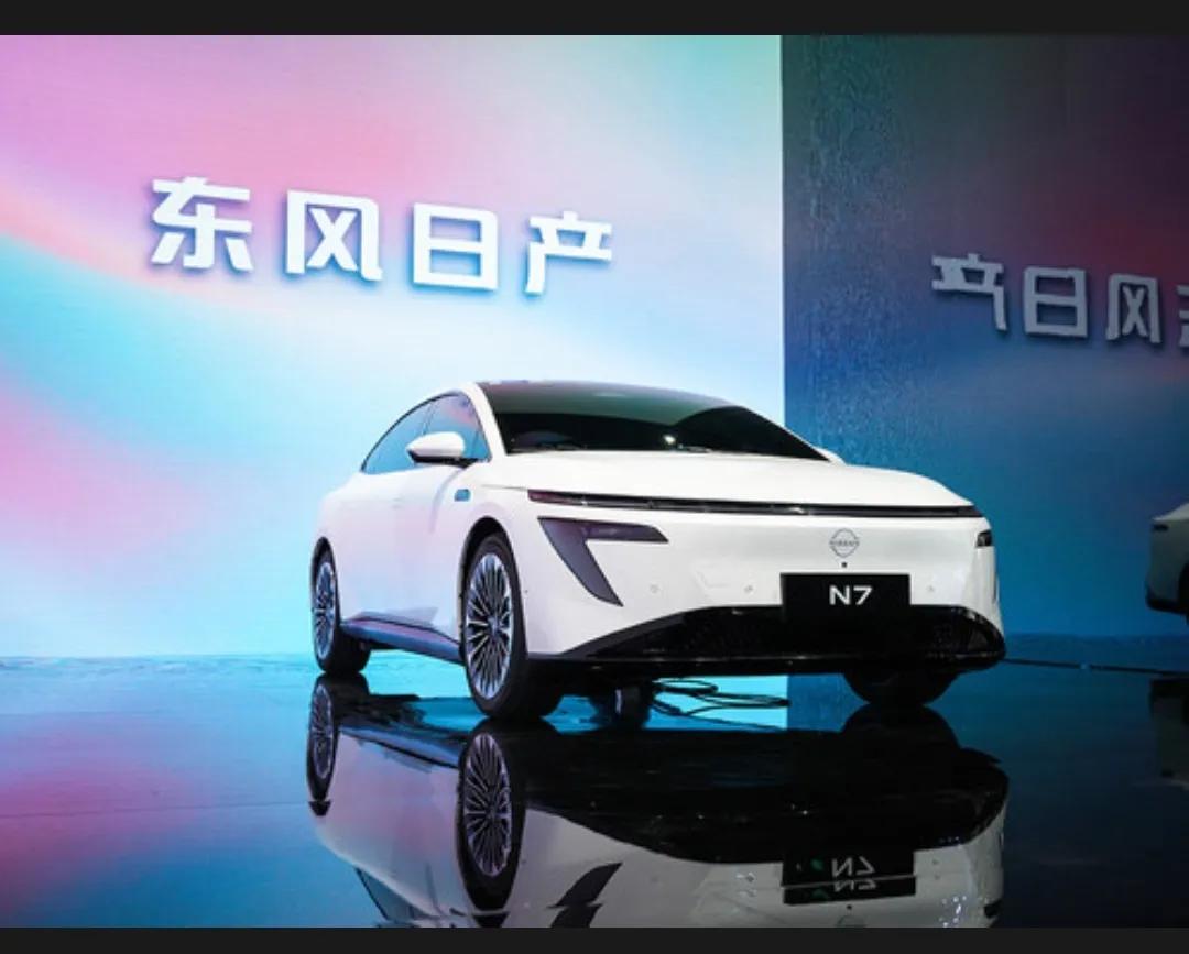 上海車展驚喜不斷!日產N7攜神秘新車登場,還有賽車亮相