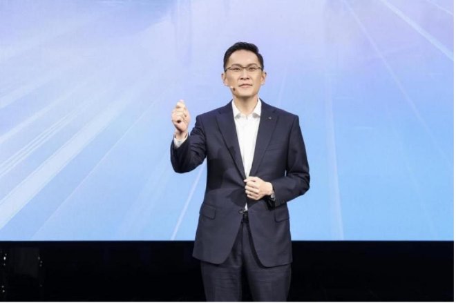 2025上海車展:日產雙車戰略亮劍,混動皮卡+智能純電攪動市場