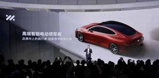 在2025上海國(guó)際車展上,上汽集團(tuán)總裁賈健旭揭曉的多品牌戰(zhàn)略