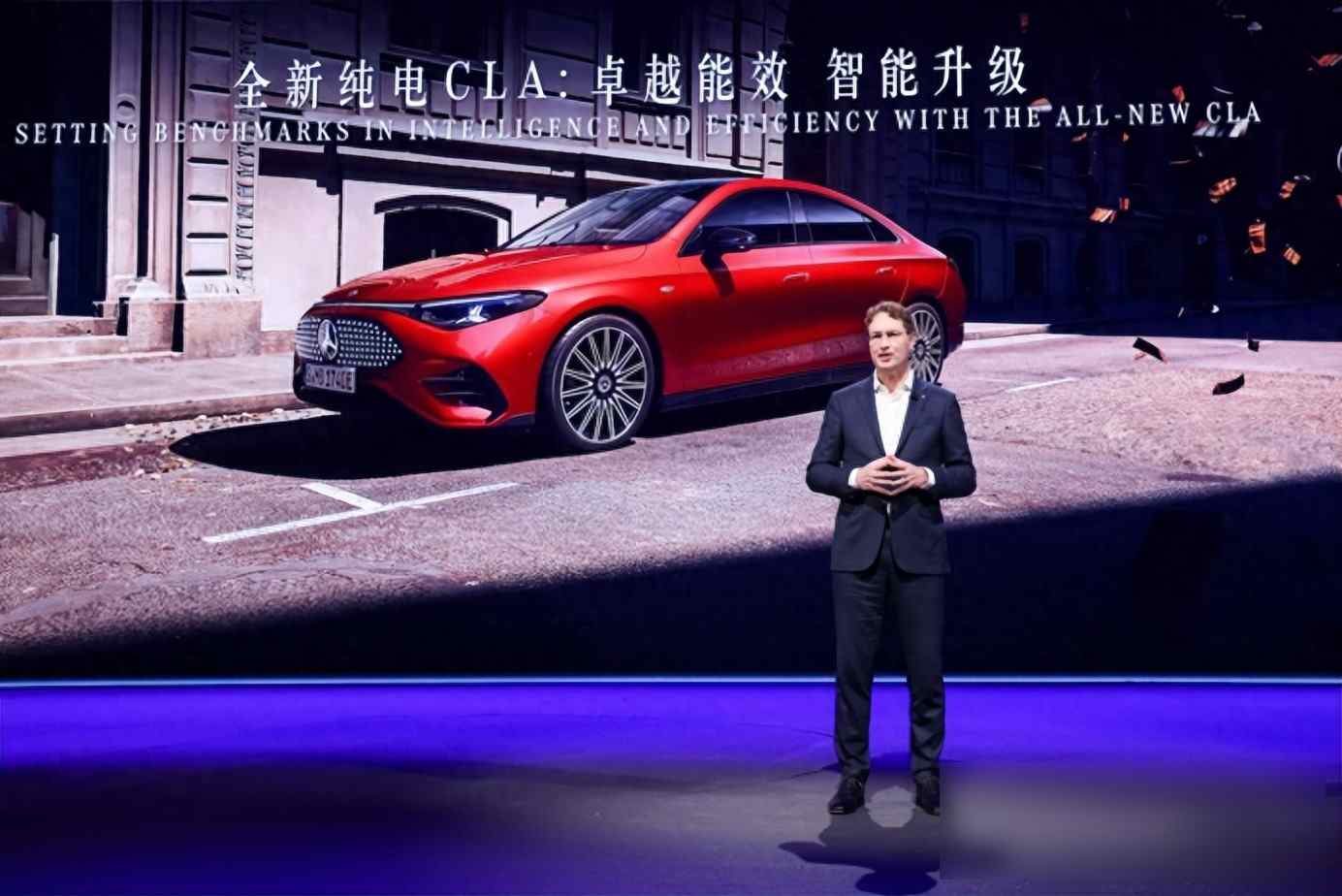 奔馳押注中國,傳統車企VS智能革命,下個百年靠什么?