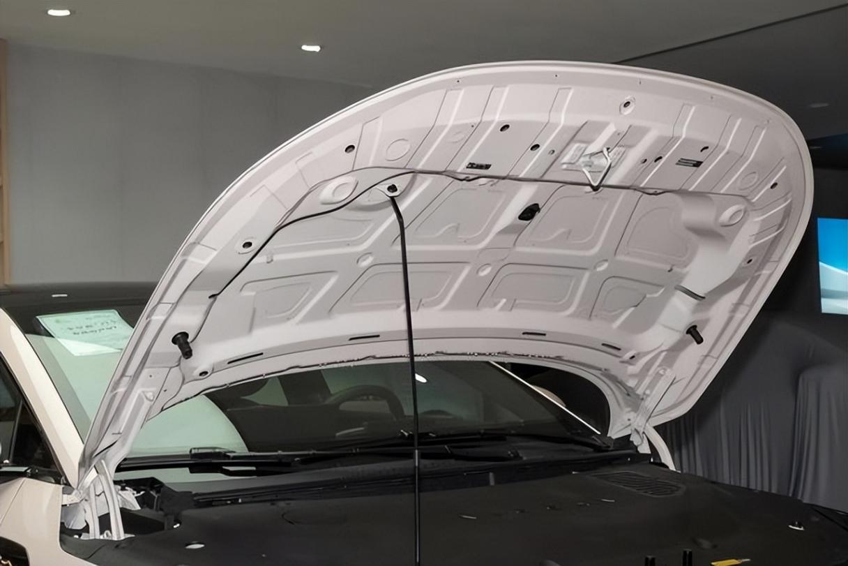 東風日產(chǎn)7橫空出世:15萬級純電轎車市場的破局者
