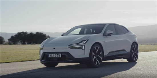 配置全面升級 2025款極星Polestar 4亮相 配置全面升級 2025款極星Polestar 4亮相